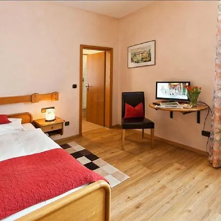 Hotel Sonnenhof 3*